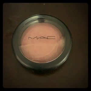 Mac gentle mineralize blush
